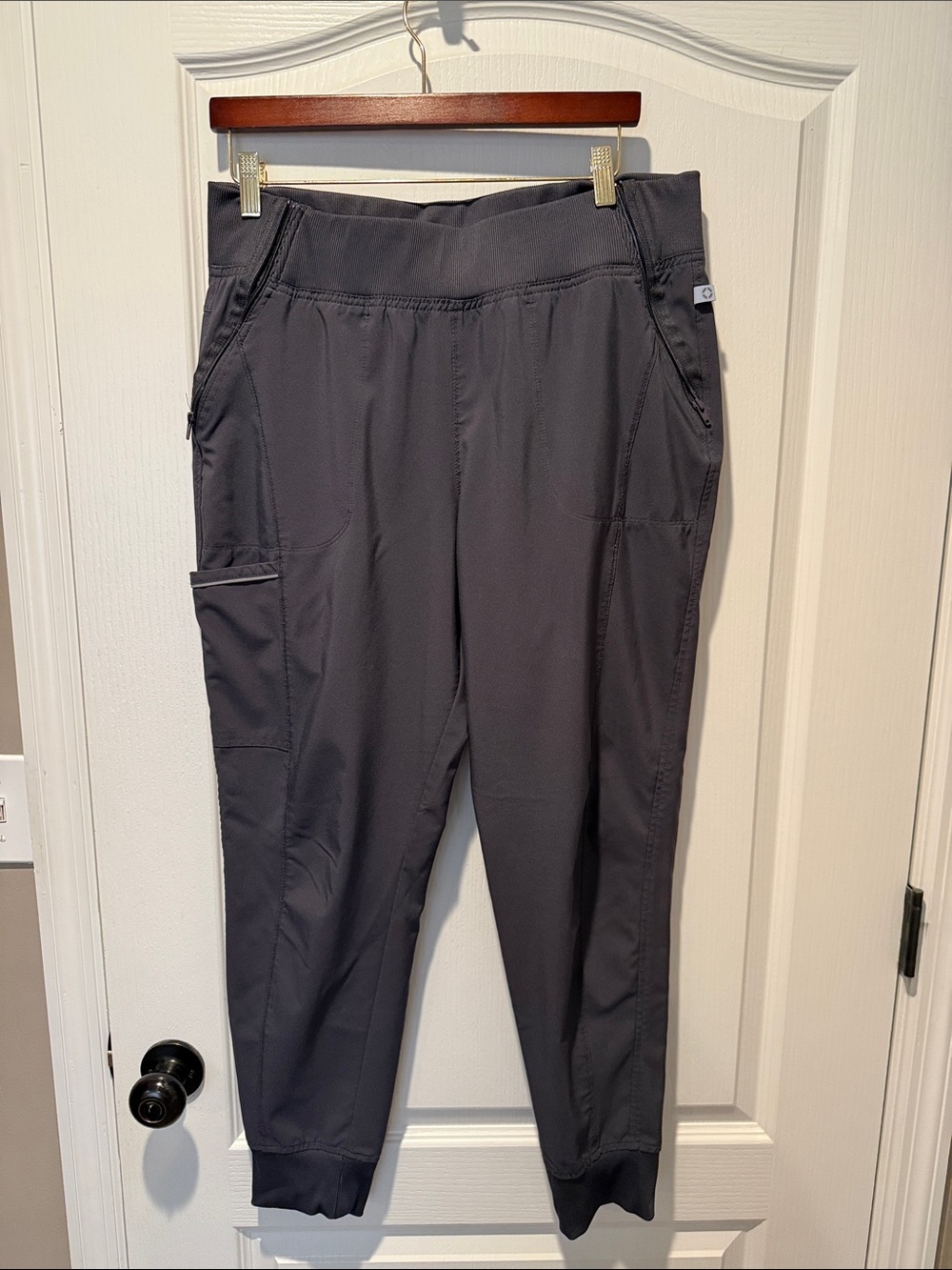 Cherokee Women's Dark Gray Scrub Pants Joggers
